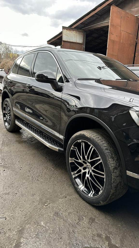 BlackLine lateral platforms (2 PCs, aluminum) for Volkswagen Touareg 2010-2018 - Reelken Auto