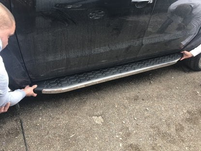 Side Steps BlackLine (2 pcs, Aluminum) for Volkswagen Amarok 2010-2022 - image 2