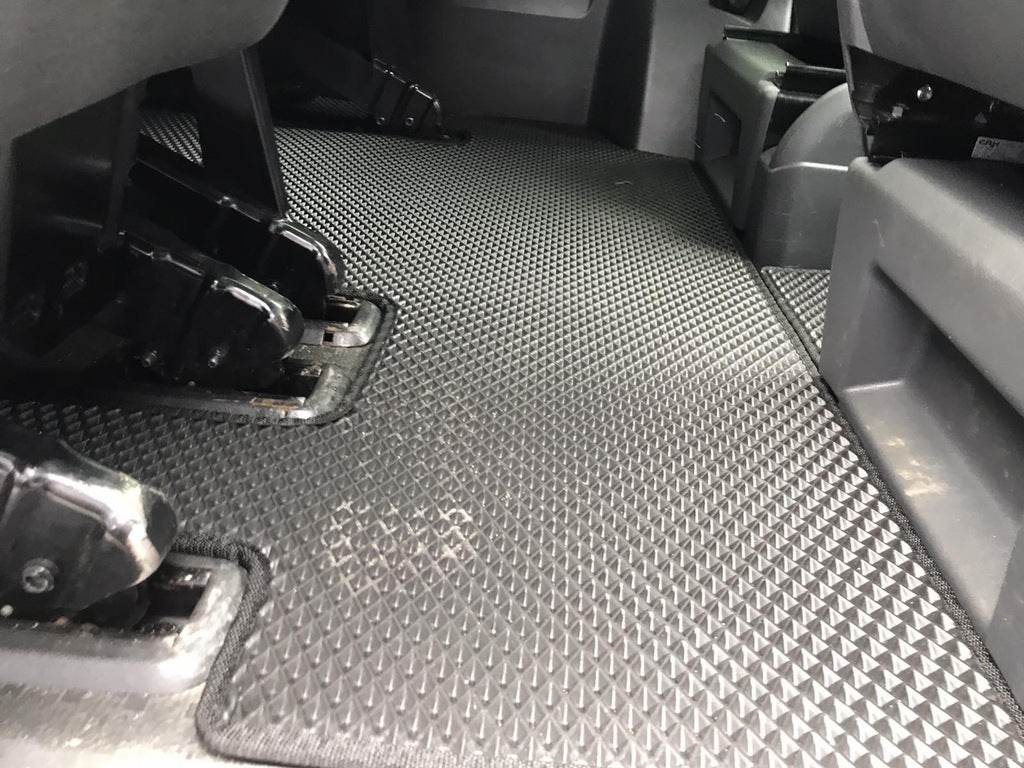 EVA mats (full cabin, V2) for Volkswagen T5 2010-2015 - Reelken Auto