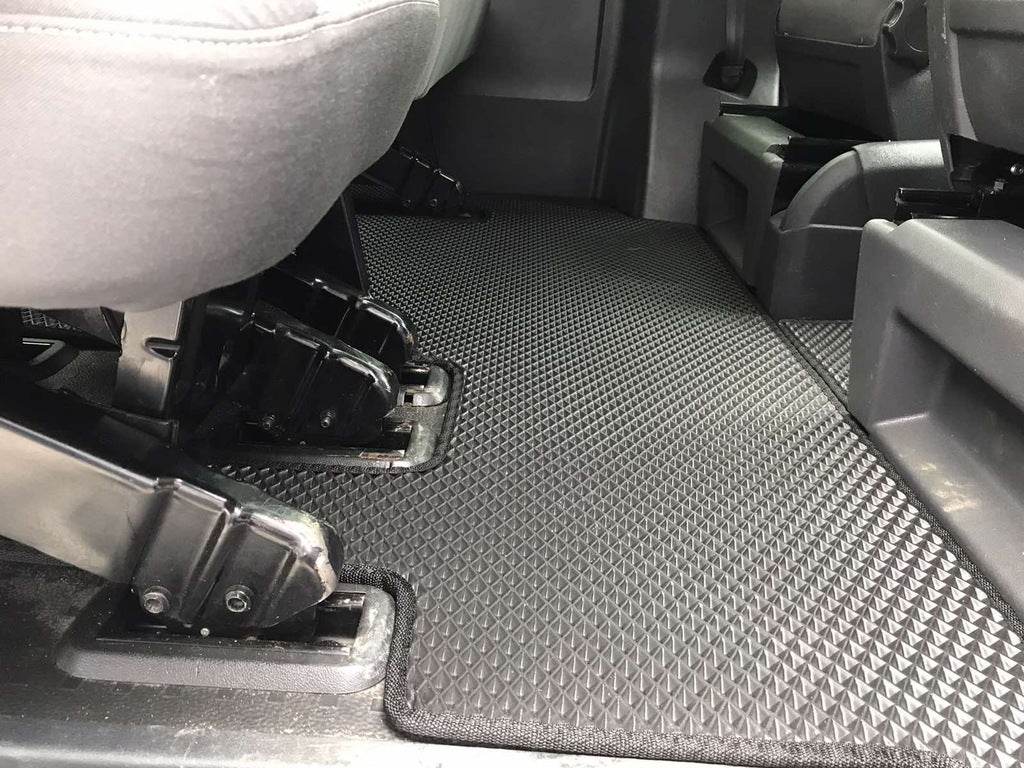 EVA mats (full cabin, V2) for Volkswagen T5 2010-2015 - Reelken Auto