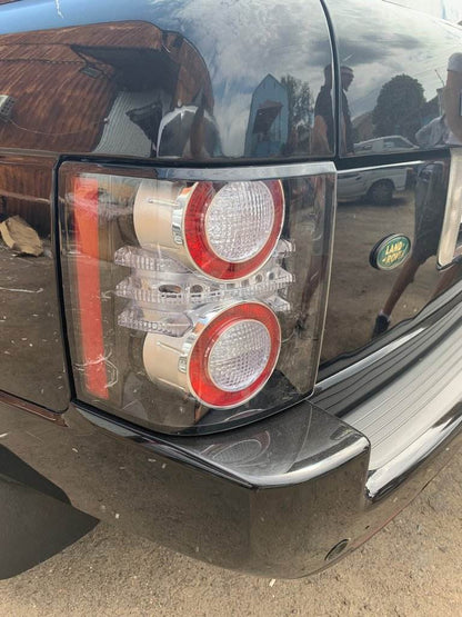 Rear lights restyling (2 pcs) for Range Rover III L322 2002-2012 - Reelken Auto