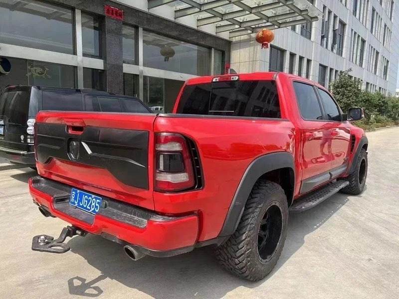 A set of TRX fairings for Dodge RAM - Reelken Auto