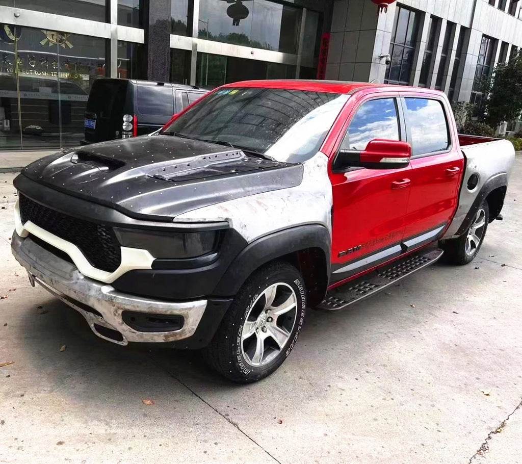 A set of TRX fairings for Dodge RAM - Reelken Auto