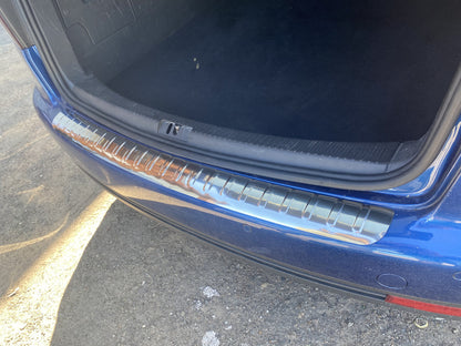 Rear Bumper Protector Carmos Stainless Steel for Volkswagen Touran 2003-2010 - image 4