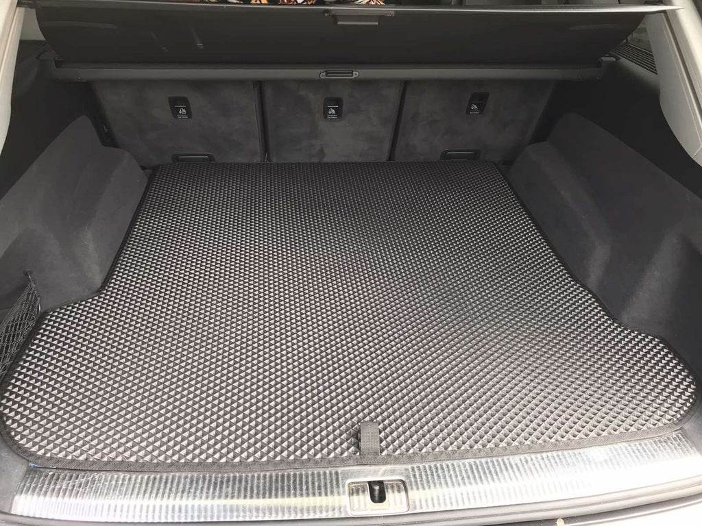 Trunk mat (EVA, black) for Audi Q7 2015- - Reelken Auto