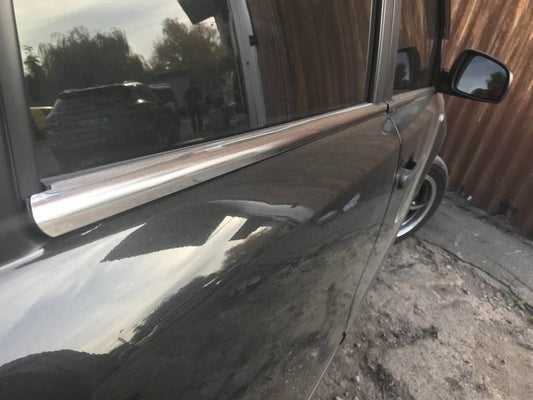 Outlining windows (4 pcs, stainless steel) for Nissan Note 2004-2012 - Reelken Auto