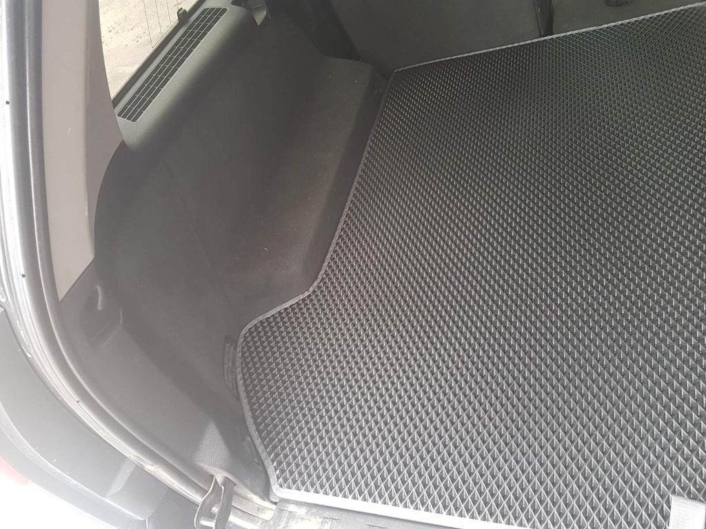 Trunk mat 5-seater EVA (Grey) for Volvo XC90 2002-2014 - Reelken Auto