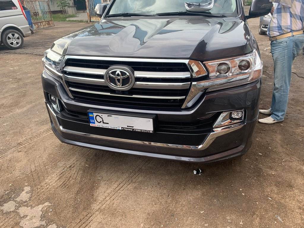 Restyling kit from LC200 2008-2015 to 2019 Executive for Toyota Land Cruiser 200 - Reelken Auto
