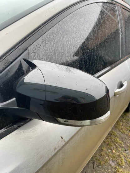 BMW-Style mirror covers (2010-2014, 2 pcs) for Ford Mondeo 2008-2014 - Reelken Auto