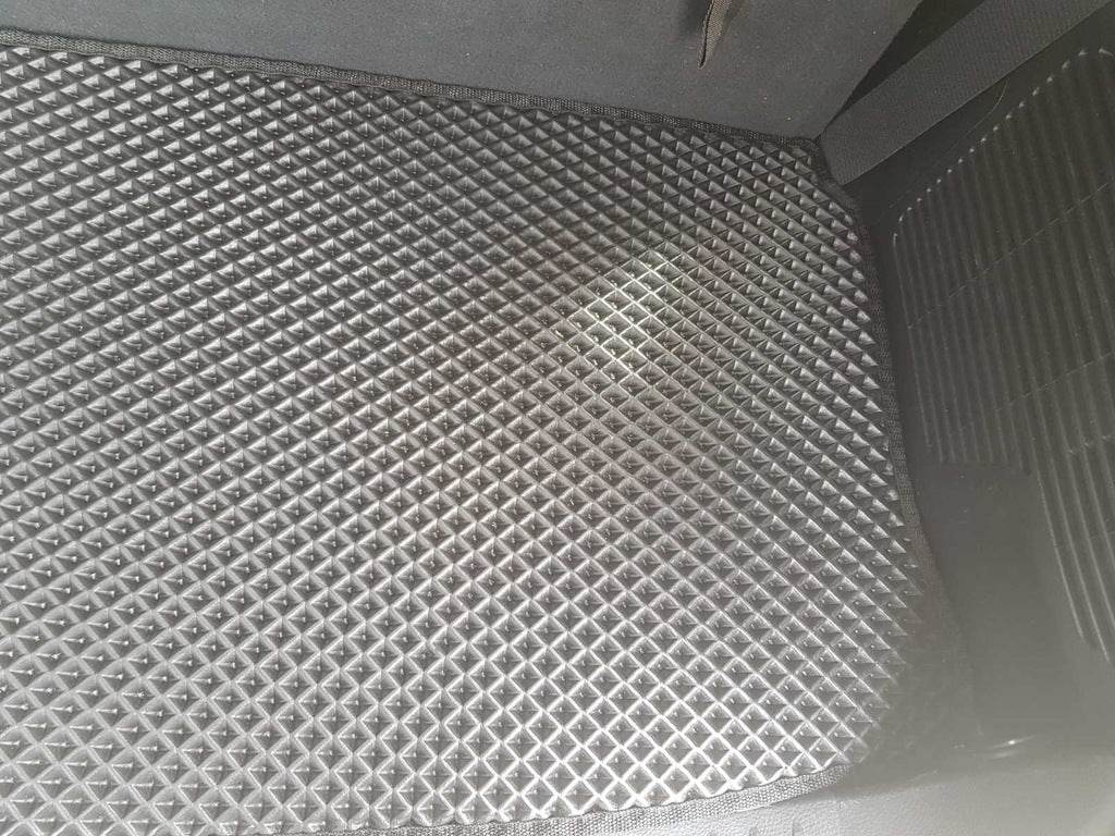 EVA trunk mat (small, black) for Toyota Highlander 2013-2019 - Reelken Auto