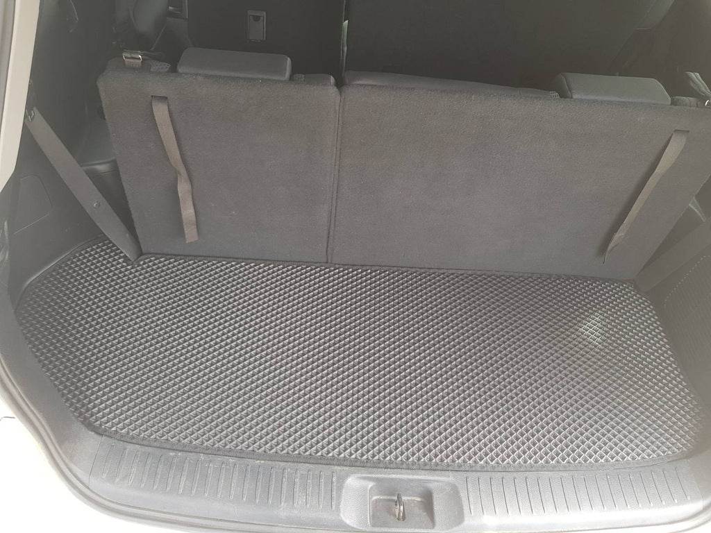 EVA trunk mat (small, black) for Toyota Highlander 2013-2019 - Reelken Auto