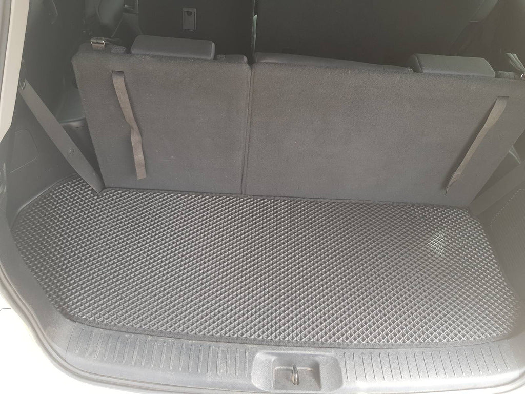 EVA Trunk Mat (small, black) for Toyota Highlander 2013-2019 - image 7