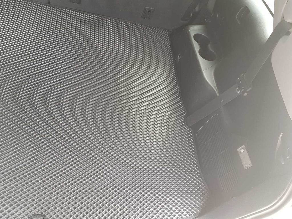 EVA trunk mat (large, black) for Toyota Highlander 2013-2019 - Reelken Auto