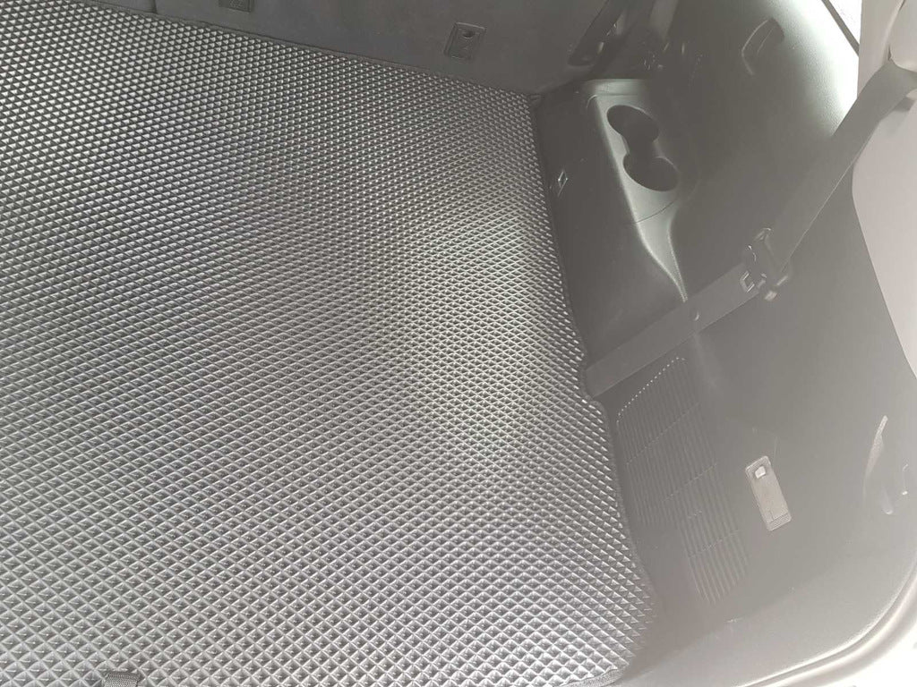 EVA Trunk Mat (large, black) for Toyota Highlander 2013-2019 - image 3