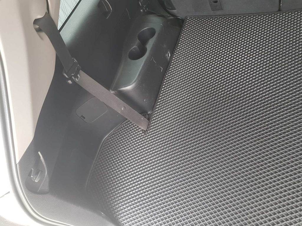 EVA trunk mat (large, black) for Toyota Highlander 2013-2019 - Reelken Auto