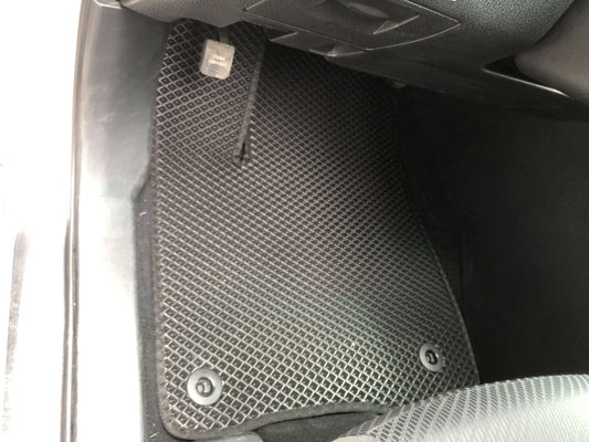 EVA Floor Mats (3 Rows, Black) for Toyota Highlander 2013-2019 - image 2