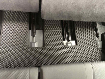EVA Floor Mats (3 Rows, Black) for Toyota Highlander 2013-2019 - image 12