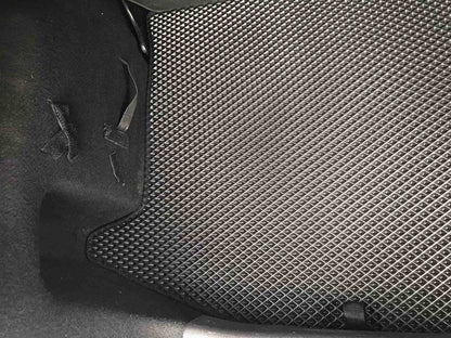 HB trunk mat (EVA, black) for Ford Fiesta 2008-2017 - Reelken Auto