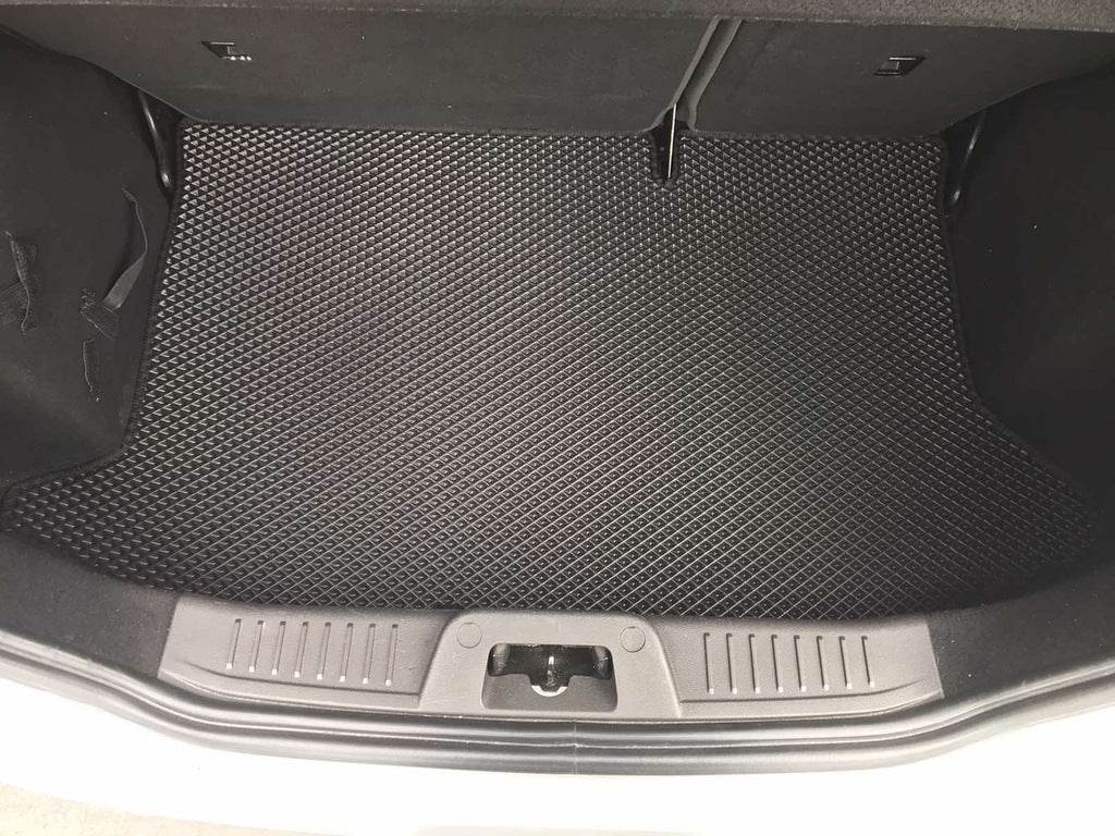 HB trunk mat (EVA, black) for Ford Fiesta 2008-2017 - Reelken Auto