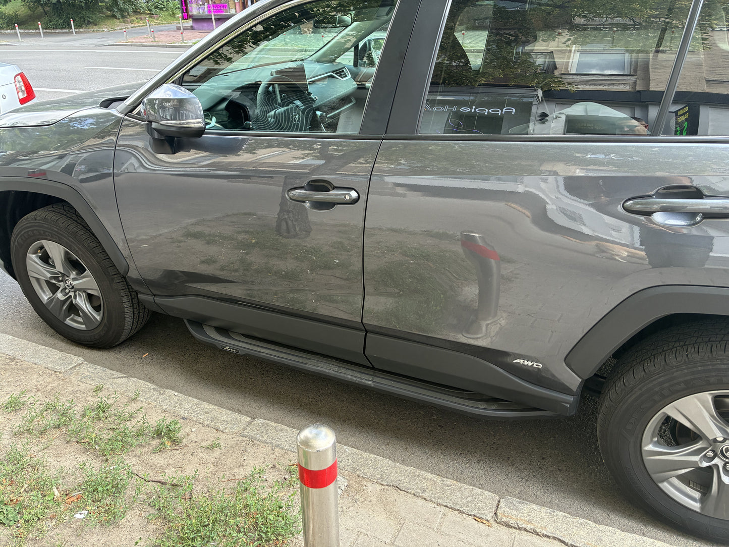 Side Steps OEM V2B (2 pcs, Aluminum) for Toyota Rav 4 2019- - image 4