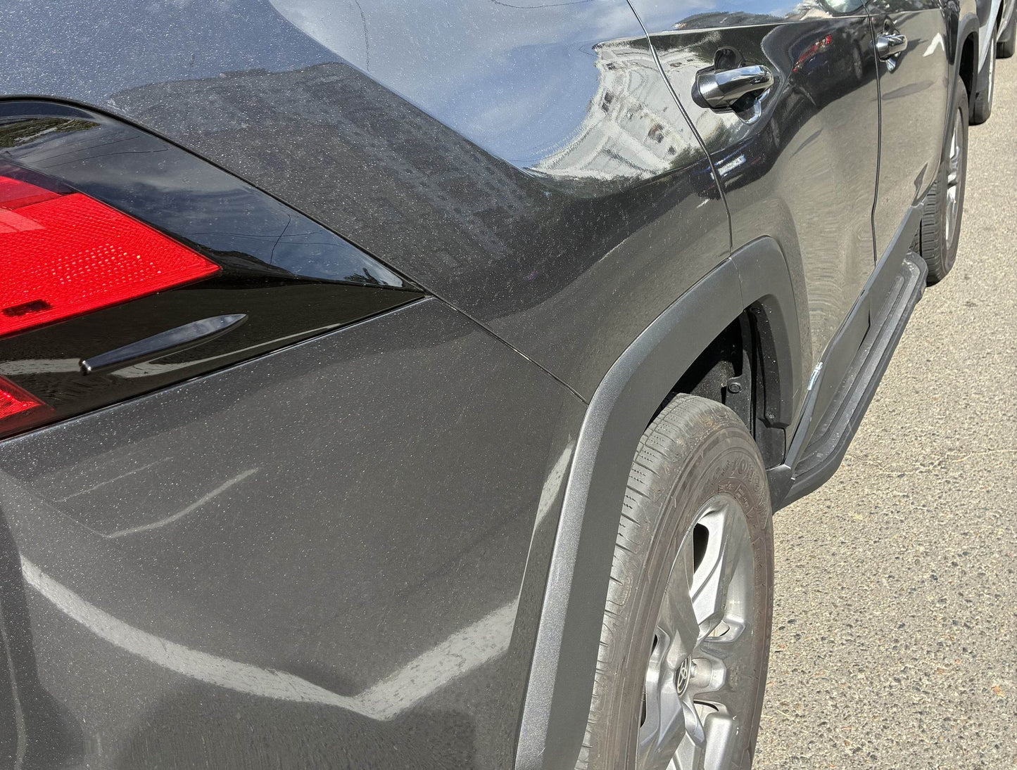 Side sills OEM V2B (2 pieces, aluminum) for Toyota Rav 4 2019- - Reelken Auto