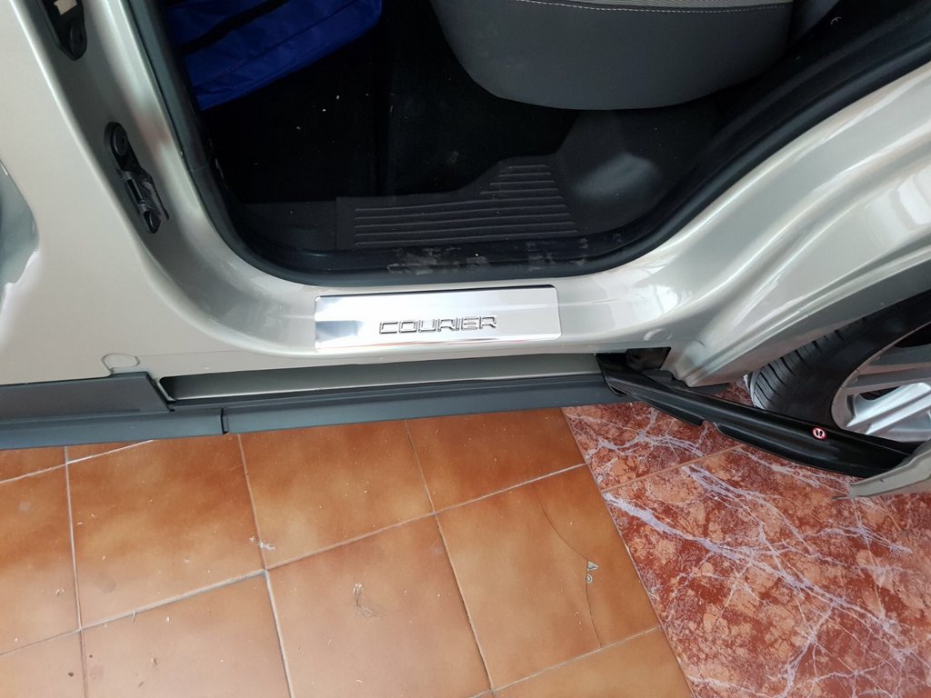 Door Sill Protectors OmsaLine (4 pcs, Stainless Steel) for Ford Courier 2014-2023 - image 5