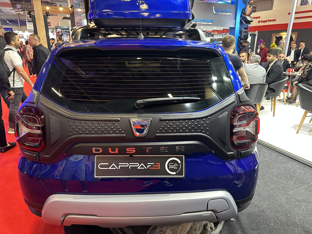 Plastic trunk lid cover (3 pieces) for Dacia Duster 2018-2024 - image 2