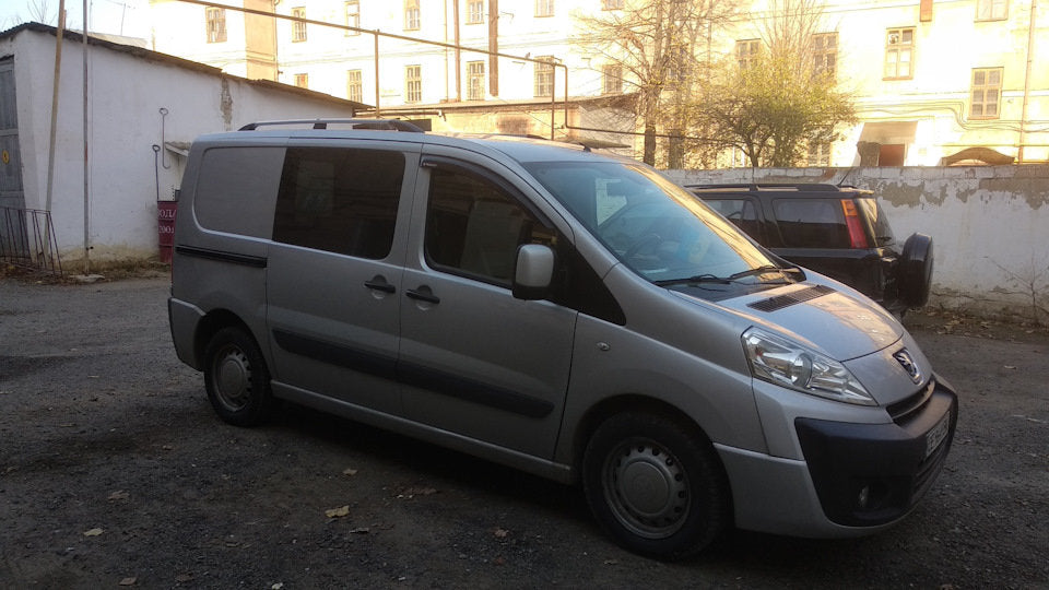 Roof rails CHROME for Citroen Jumpy 2007-2017 - image 9