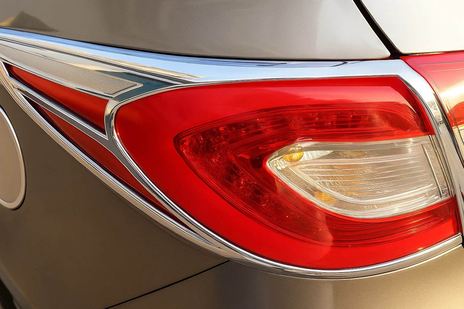 Chrome Tail Light Covers 2013-2015 (ABS) for Hyundai IX-35 2010-2015 - image 1