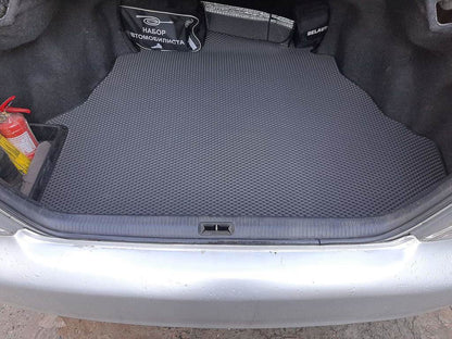 Trunk mat (EVA, black) for Toyota Camry 2002-2006 - Reelken Auto
