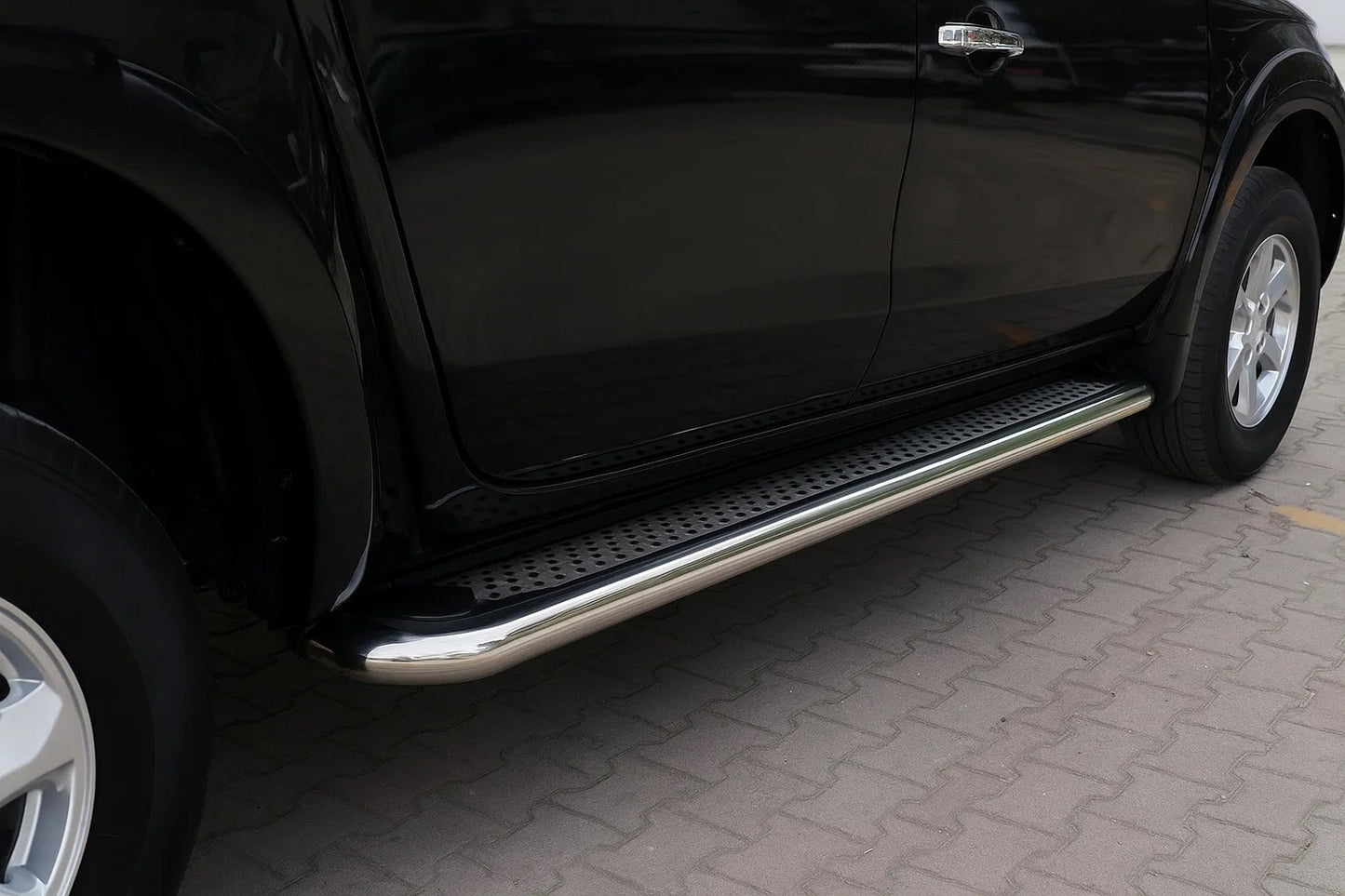 Side Steps Maydos V2 (2 pcs, Aluminum & Stainless Steel) for Fiat Fullback 2016- - image 1