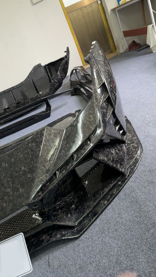 LRT Body Kit (Forged Carbon) for Lamborghini Huracan 2014- - image 2