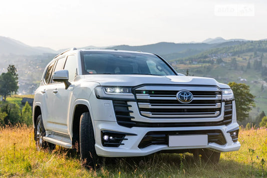 Front Bumper Lip GXR for Toyota Land Cruiser 300 2021- - image 2