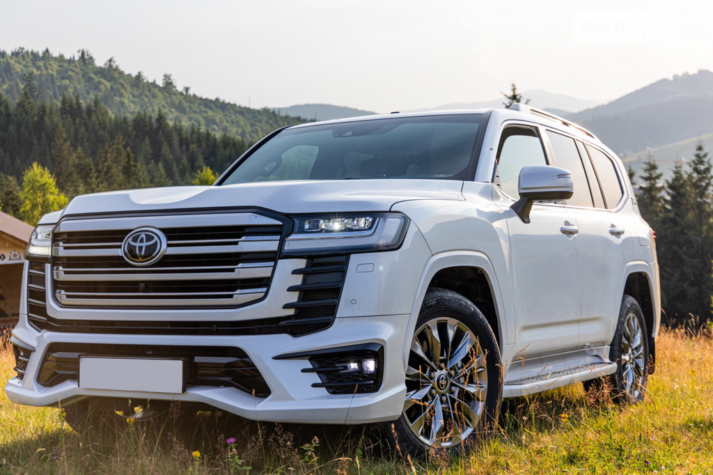 GXR Body Kit for Toyota Land Cruiser 300 2021- - image 22