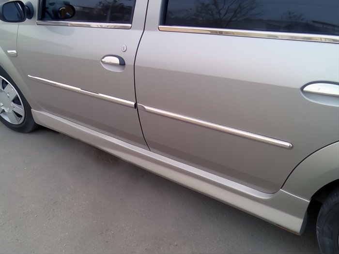 Side skirts (primed for painting) for Renault Logan I 2005-2008 - image 1