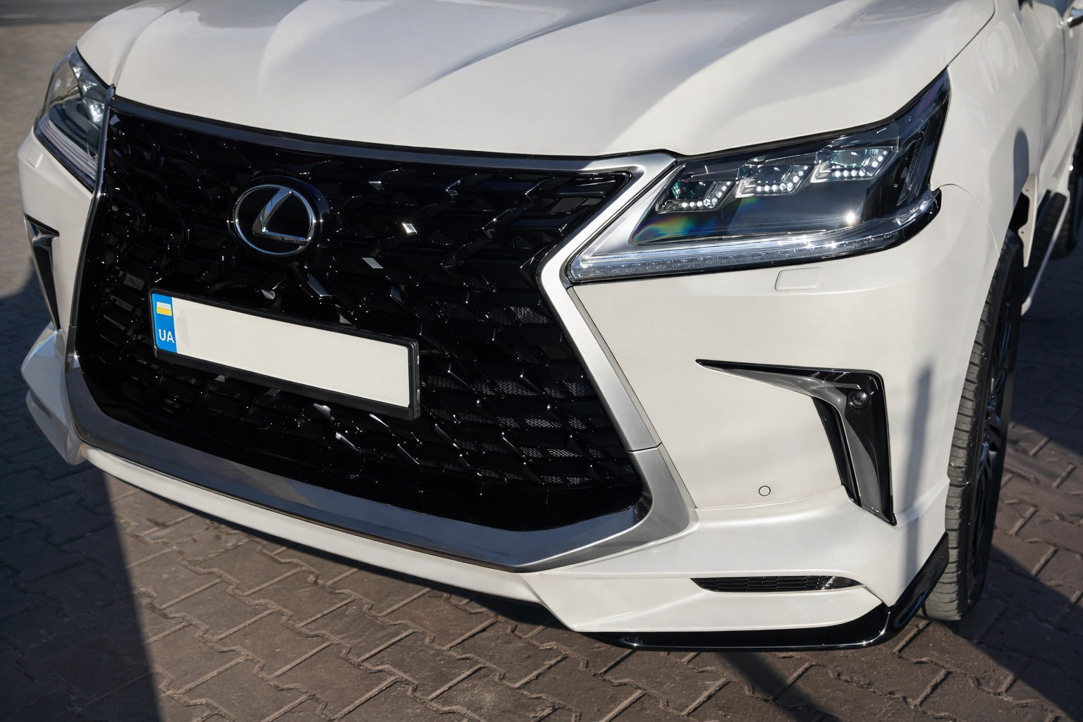 Front Diffuser TRD (2021-2022) for Lexus LX570/450d 2008-2022 - image 1
