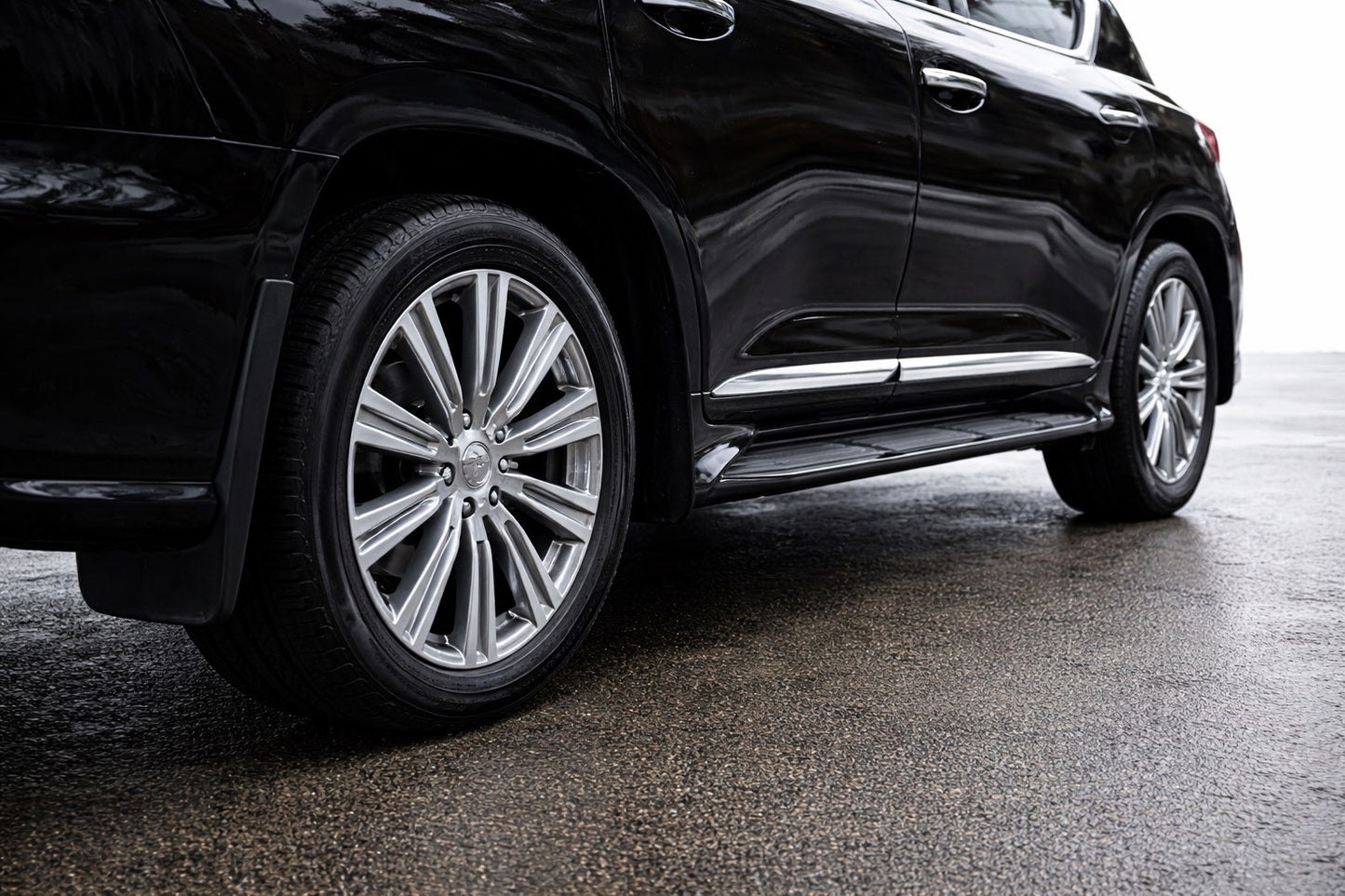 Door Moldings (Design 2016+) for Lexus LX570/450d 2008-2022 - image 3