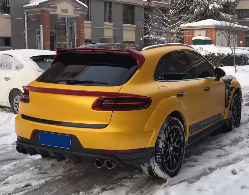 Carbon FullSet Body Kit for Porsche Macan 2014-2024 - image 4