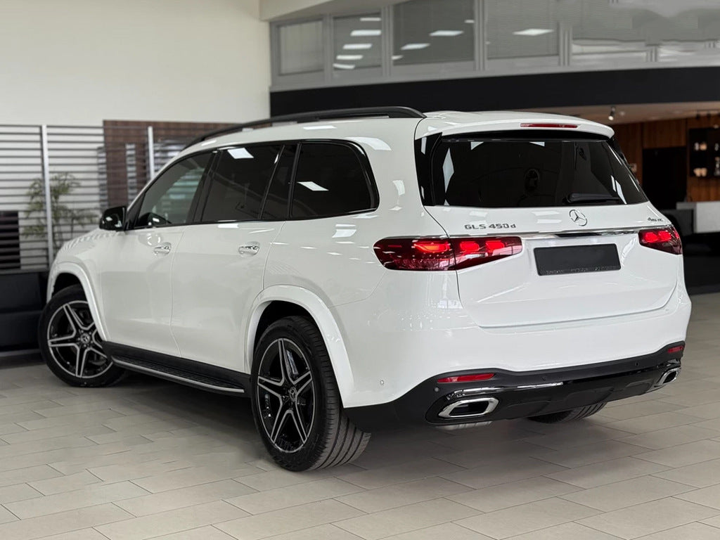 A restyling kit in the 2025 GLS450 for Mercedes GLS X167 - image 9
