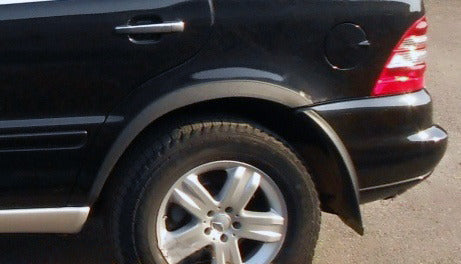 Fender Flares (4 pcs, Black Metal) for Mercedes ML W163 1997-2005 - image 1