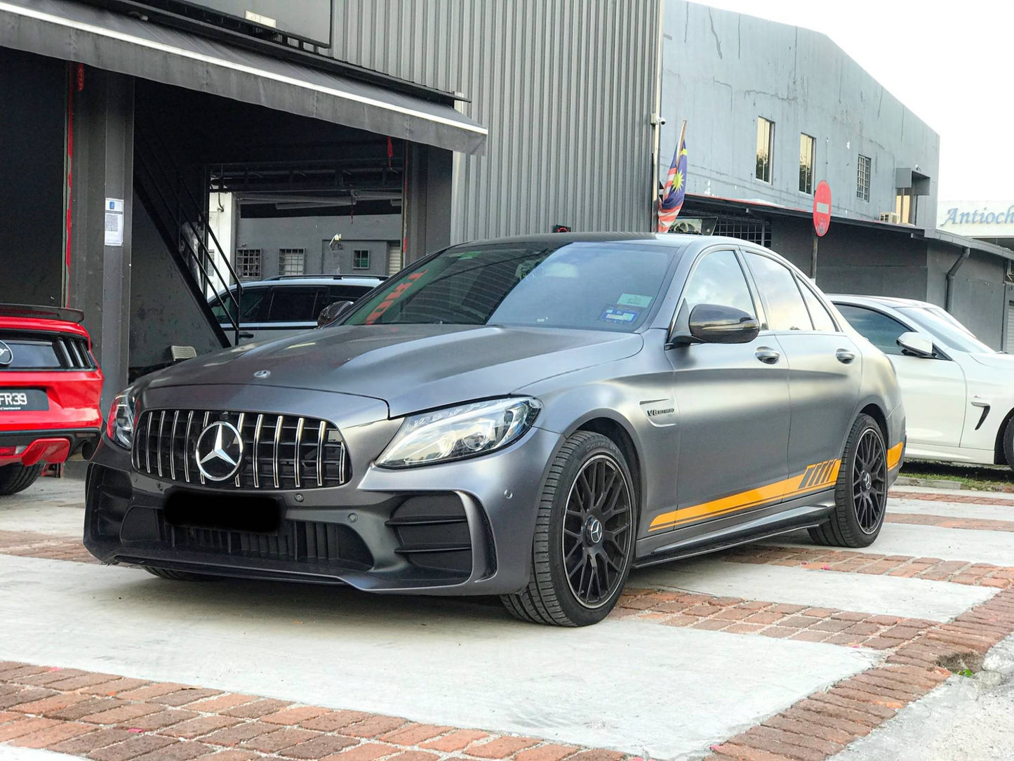 Body kit with rear diffuser (Black Mamba C63GT design) for Mercedes C-class W205 2014-2021 - image 1