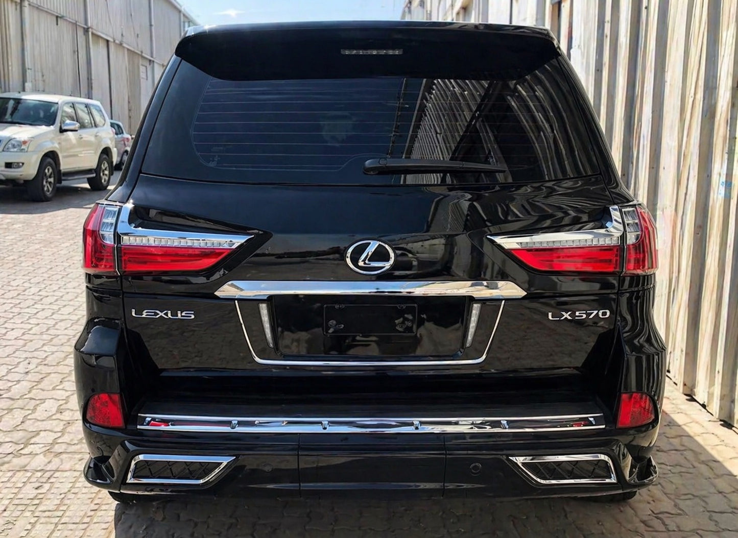 Adapter for tail lights from GBT facelift kit for Lexus LX570/450d 2008-2022 - image 2