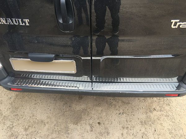 Rear bumper protector stainless steel (OMSA) for Renault Trafic 2001-2015 - image 2