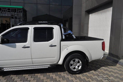 Lateral platforms X5-type (2 EA., alum.) for Nissan Navara 2006-2015 - Reelken Auto