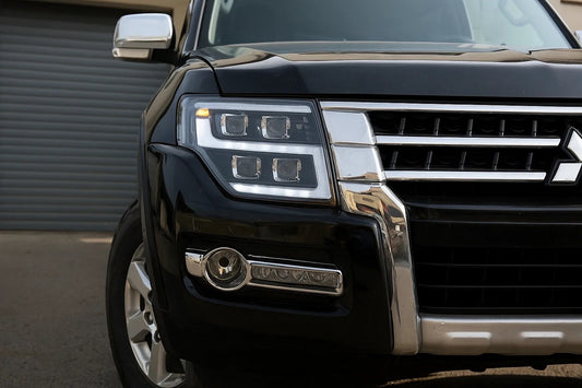LED headlights (2 pcs) for Mitsubishi Pajero Wagon IV - image 1