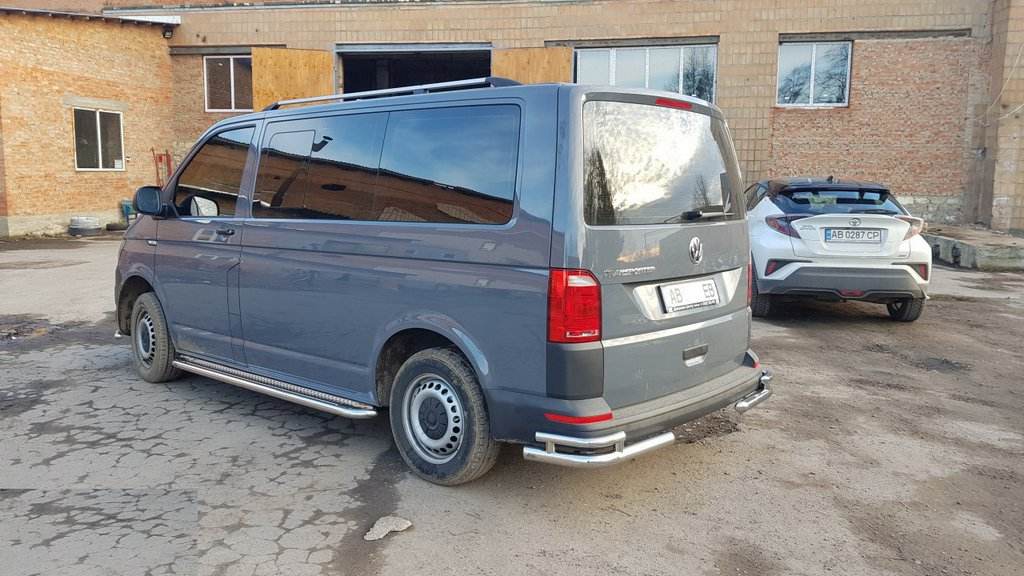 The rear corners of the AK003-Double (2 pieces, stainless steel) for Volkswagen T6 - Reelken Auto