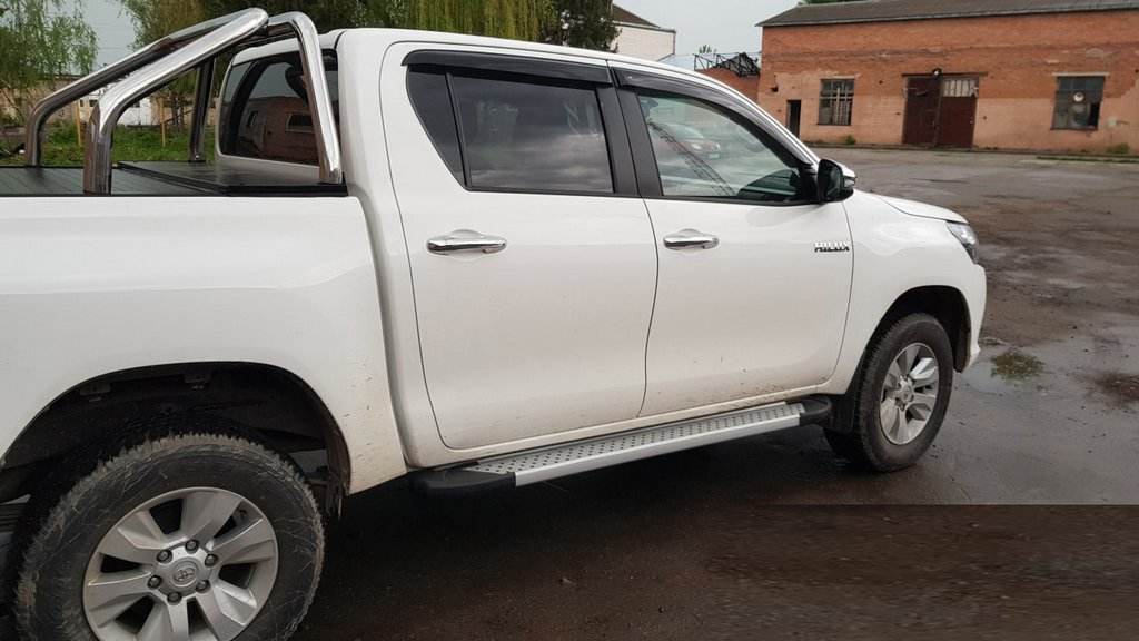Side sills Allmond Grey (2 pieces, aluminum) for Toyota Hilux 2015↗ - Reelken Auto