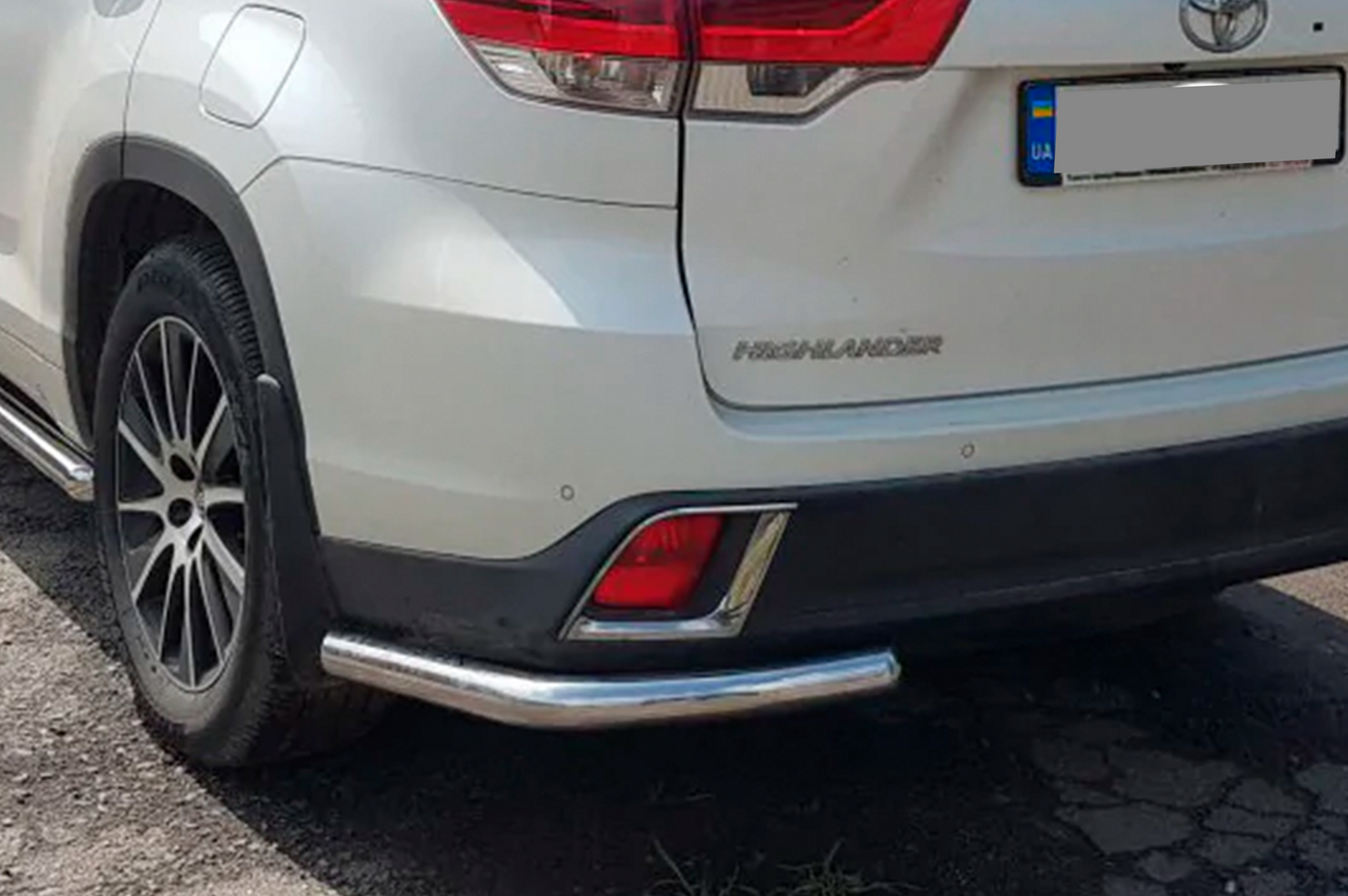 Rear Corner Bars (2 pcs, Stainless Steel) for Toyota Highlander 2013-2019 - image 2