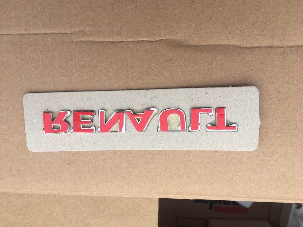 Inscription Renault r1032 (133mm by 18mm) for Renault Clio III 2005-2012 - Reelken Auto