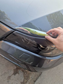 Chrome lining on the hood (lashes above the headlights) for BMW 3 series E-90/91/92/93 2005-2011 - Reelken Auto
